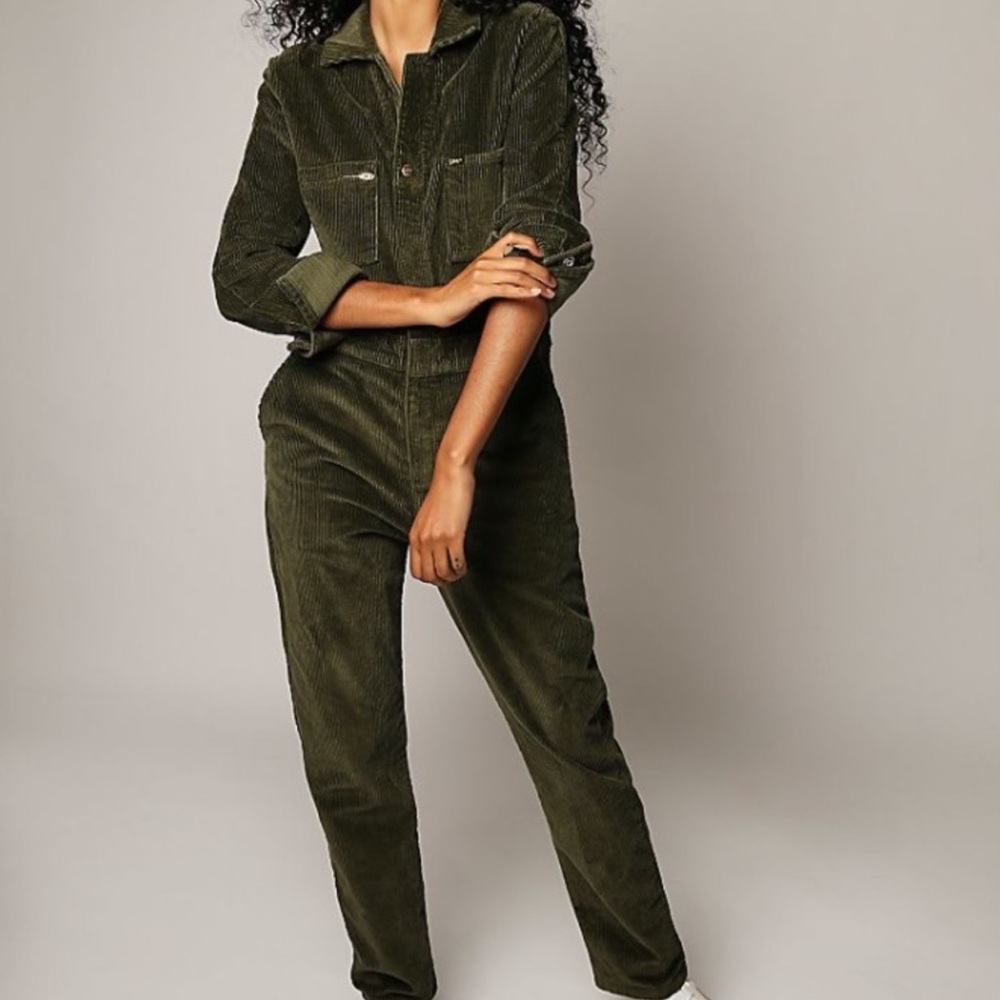 Lee x Free People Corduroy Unionall Coverall Olive Night Size XS SOLD OUT
